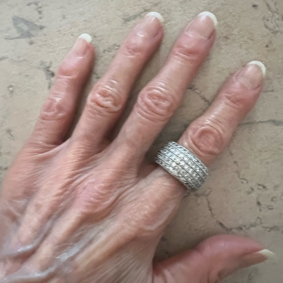 Zircon Cocktail Ring Size 7 - Picture 6 of 11